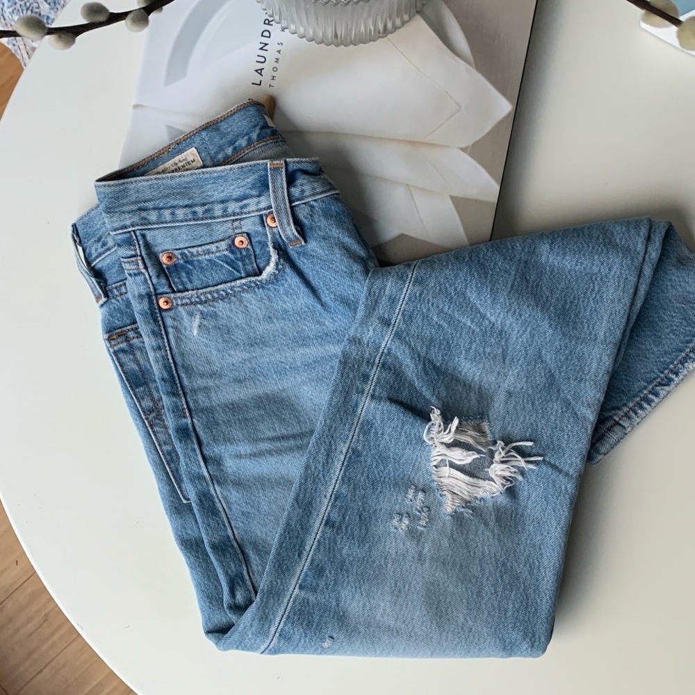 Levi's® Premium WEDGIE STRAIGHT FIT WOMEN'S JEANS distressed